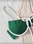 👙 Swim Basics Conjunto Maiô Bikini Feminino – Recorte Contrastante e Detalhe Torcido na Frente