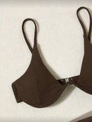 Conjunto de 3 Peças – Sutiã de Arame, Calcinha e Saída Envelope