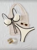 👙 Swim Basics Conjunto Maiô Bikini Feminino – Recorte Contrastante e Detalhe Torcido na Frente