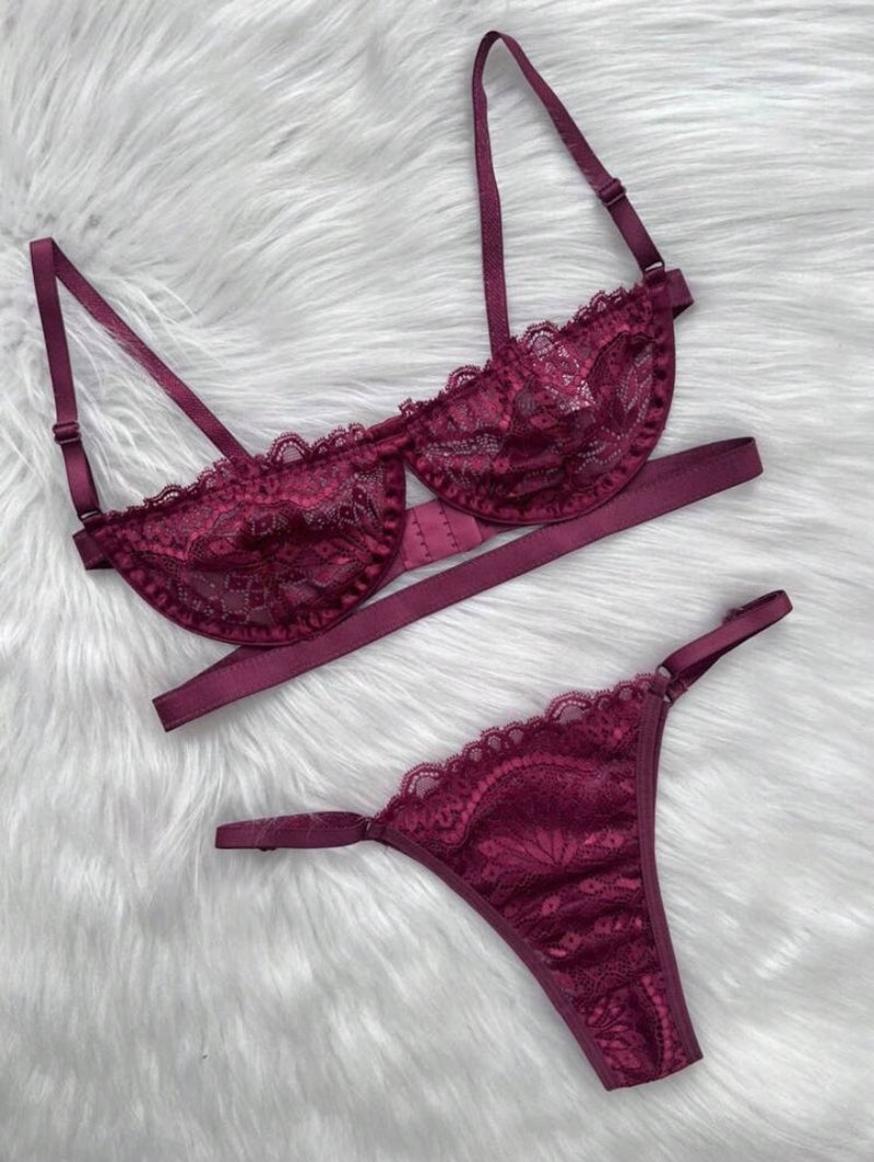 Conjunto de Lingerie Sexy Gringa – Sutiã Meia Taça com Aro + Calcinha Regulável