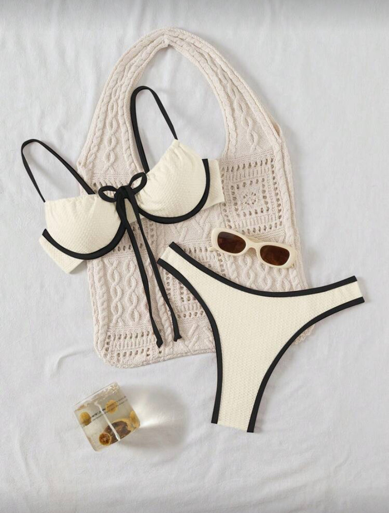 👙 Swim Basics Conjunto Maiô Bikini Feminino – Recorte Contrastante e Detalhe Torcido na Frente