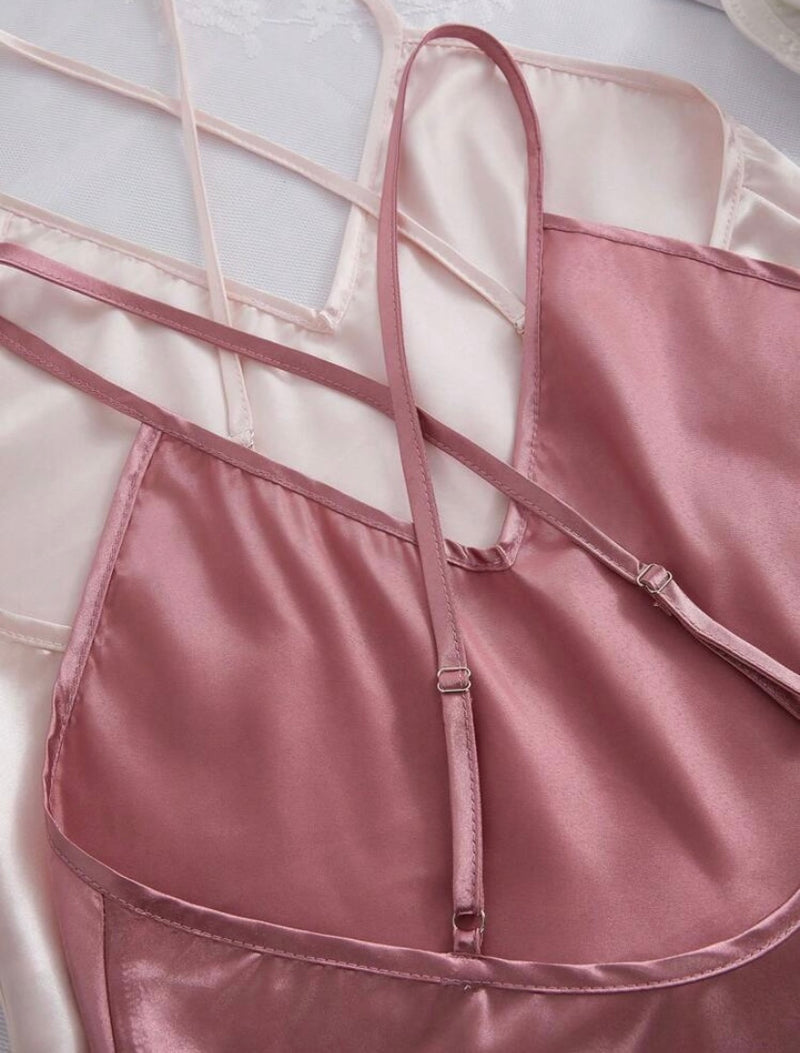 Compre 1 LEVE 2 Conjuntos de Pijama – Seda Sintética com Costas Abertas